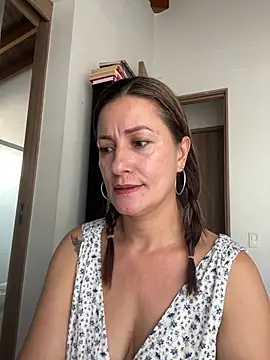 Verito_hot live sex cam