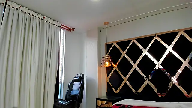 Mia_cartther's cam snapshot