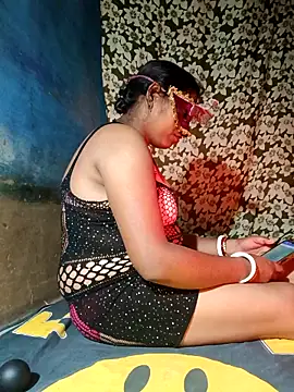 AparnaBoudi live sex cam