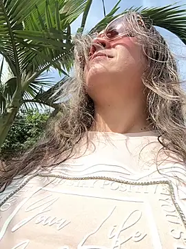 sophie_lopez1 live sex cam