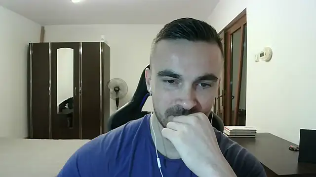 mu5clemania2 live sex cam