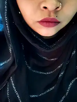 Indian-Nazia's cam snapshot