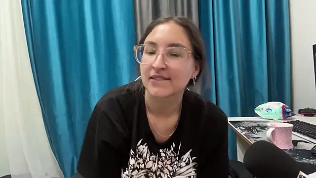 Mlacutehere's cam snapshot