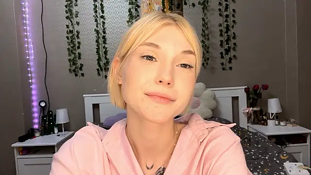 LlsabethHaze's cam snapshot