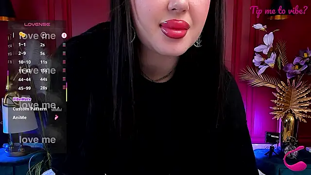 Mayzzie live sex cam