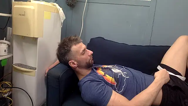 sexyhotstud12 live sex cam