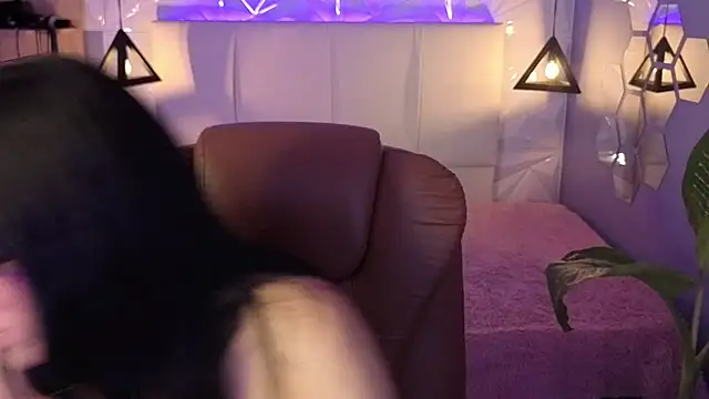 AlessiaVal_'s cam snapshot