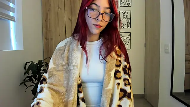 SarahLee__'s cam snapshot