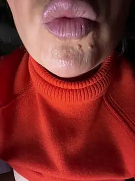 Wet-Pussycat's cam snapshot