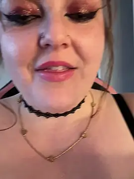 KittyCreamKisses's cam snapshot