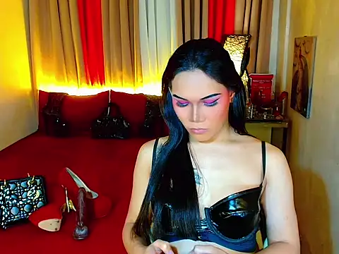 Kelly_Shemale live sex cam