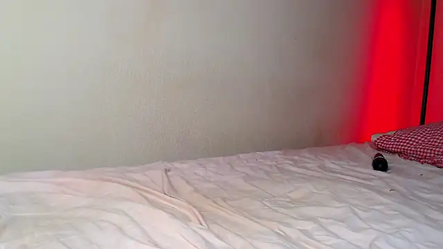 Just_alice's cam snapshot