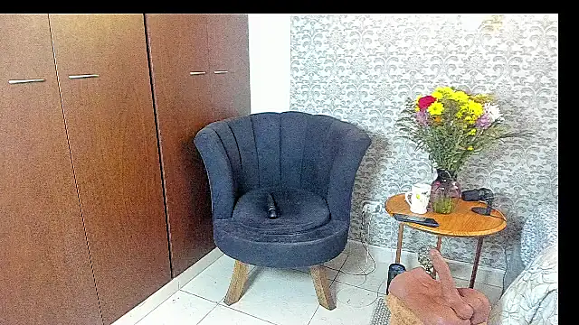 mabelsaravia's cam snapshot