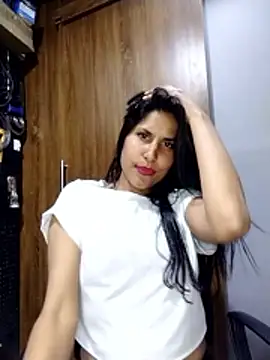 daringandunique's cam snapshot