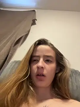 SeccySerena's cam snapshot