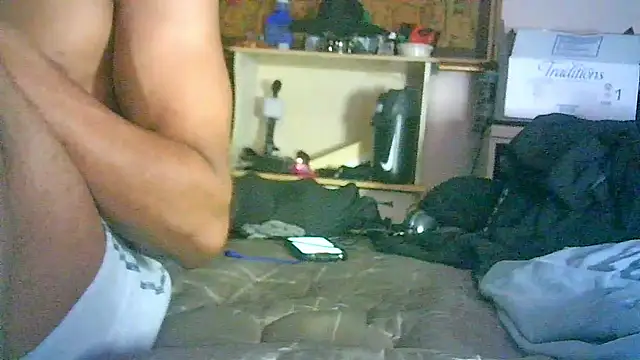 ON3YOULLN3VER_FIR3's cam snapshot