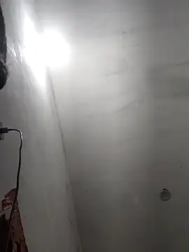 priyasharma899's cam snapshot