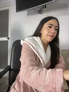 AuroraJohns_Pink's cam snapshot