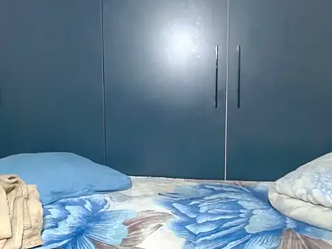 Creamy_bitchxxx's cam snapshot