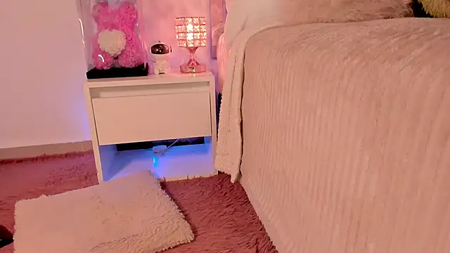 Alissonroses live sex cam