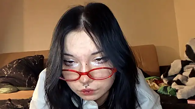 Goth_cute's cam snapshot