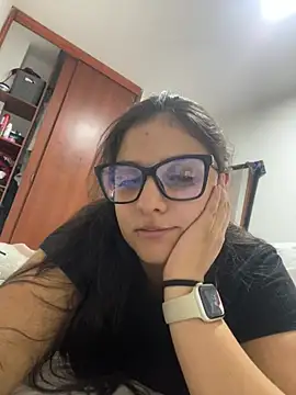 Little_Soffie's cam snapshot