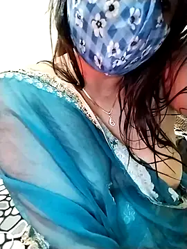 nancy_model's cam snapshot