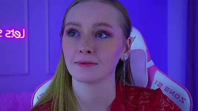 AgataFoxley's cam snapshot