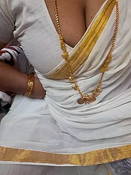 Tamil_Ammani's cam snapshot