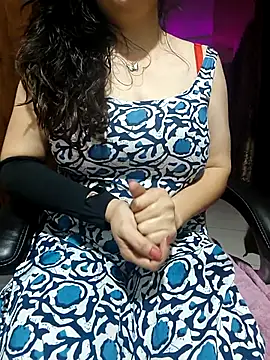 sassy_aly007 live sex cam