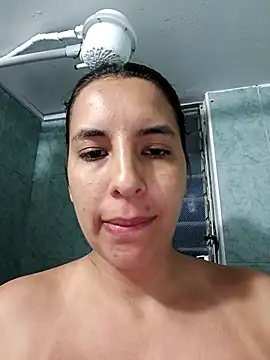 Bonny_Klote live sex cam