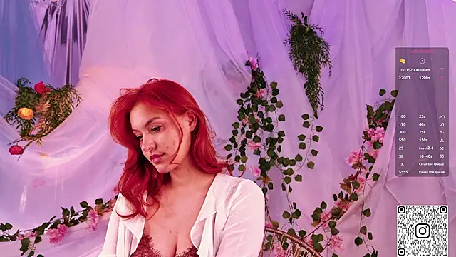 GildedKitten live sex cam