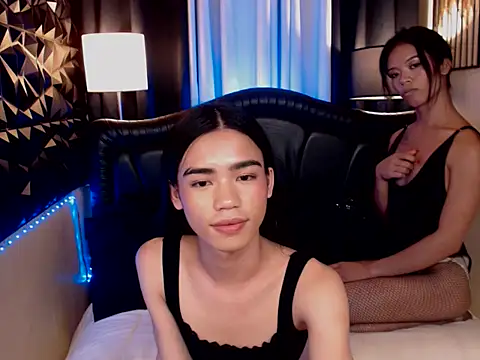 Valentina_Eloise live sex cam