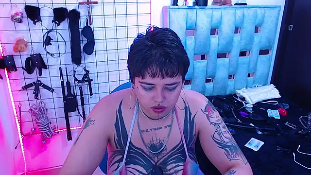 malboro_01's cam snapshot