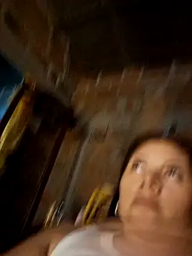 lady_and_charly's cam snapshot