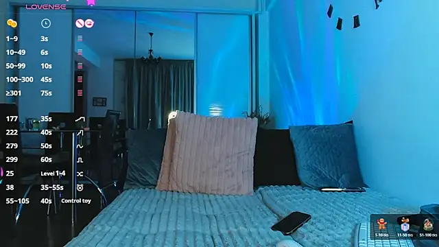 MichelleSwanX's cam snapshot