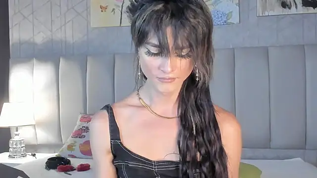 SaraaNova live sex cam