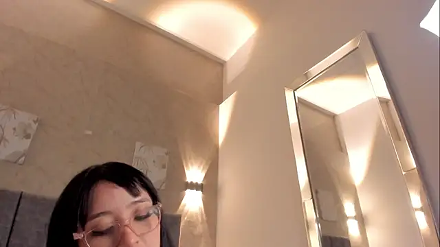 Lunaa_bellaa live sex cam