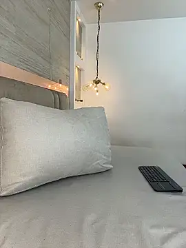 emily_browne's cam snapshot