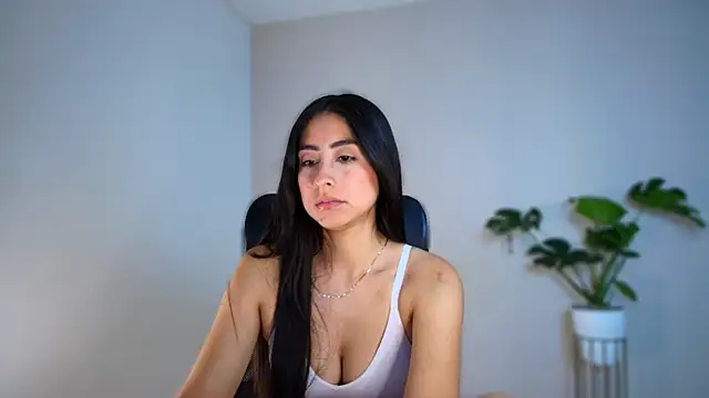 auroracaruso11's cam snapshot