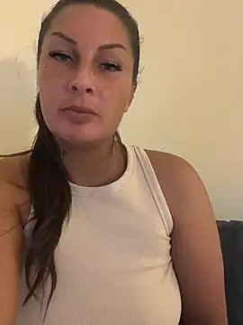 Dirtymind30 live sex cam