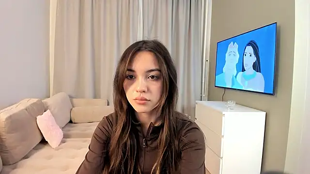 TreasaCrebs live sex cam