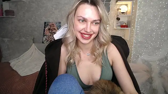 NickyAdamidi's cam snapshot