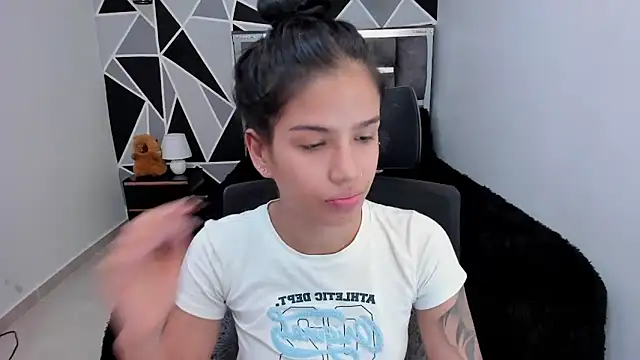 valeria-duarte's cam snapshot