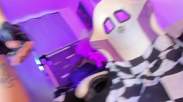 Angelasantini0 live sex cam