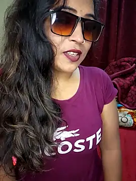 Hotbhabi305 live sex cam