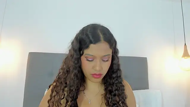 Imsarahx's cam snapshot