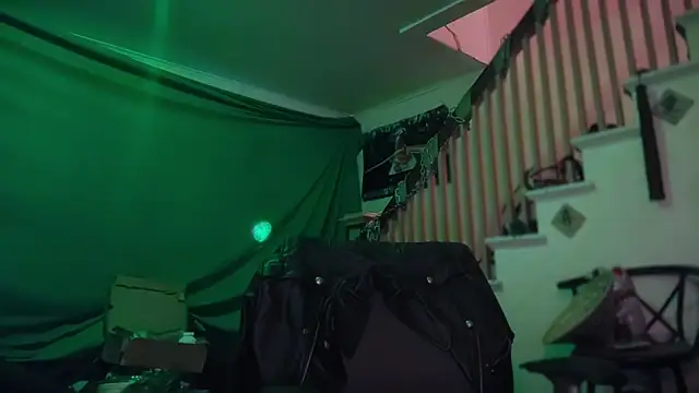 MasterDaddyCool live sex cam