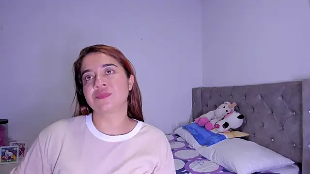 naive_natty10 live sex cam