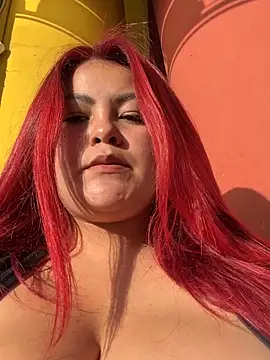 lia_moon77 live sex cam